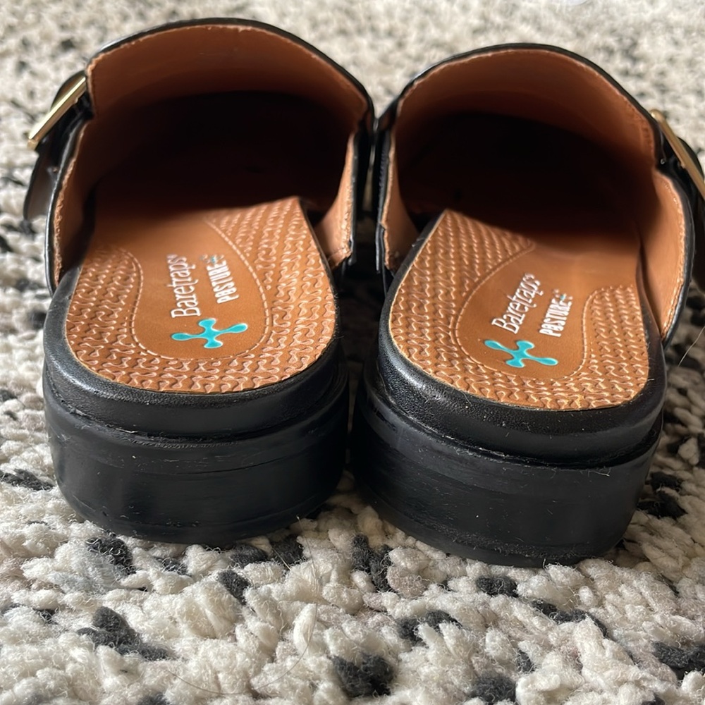 BareTraps Posture Graycie Flats Mules Shoes—Size 7.5, Black - Picture 8 of 11